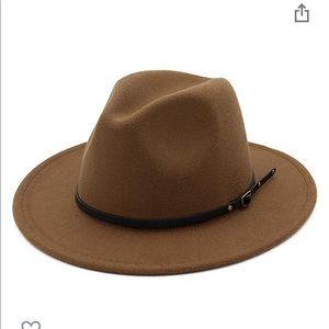 Women’s trendy fedora hat